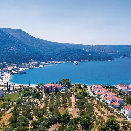 Three-bedroom In * Slano