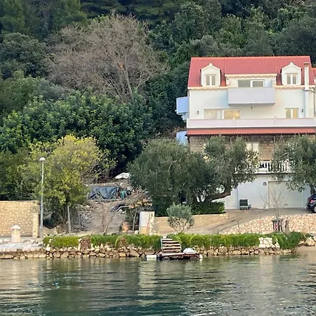 Three-bedroom In דירה *